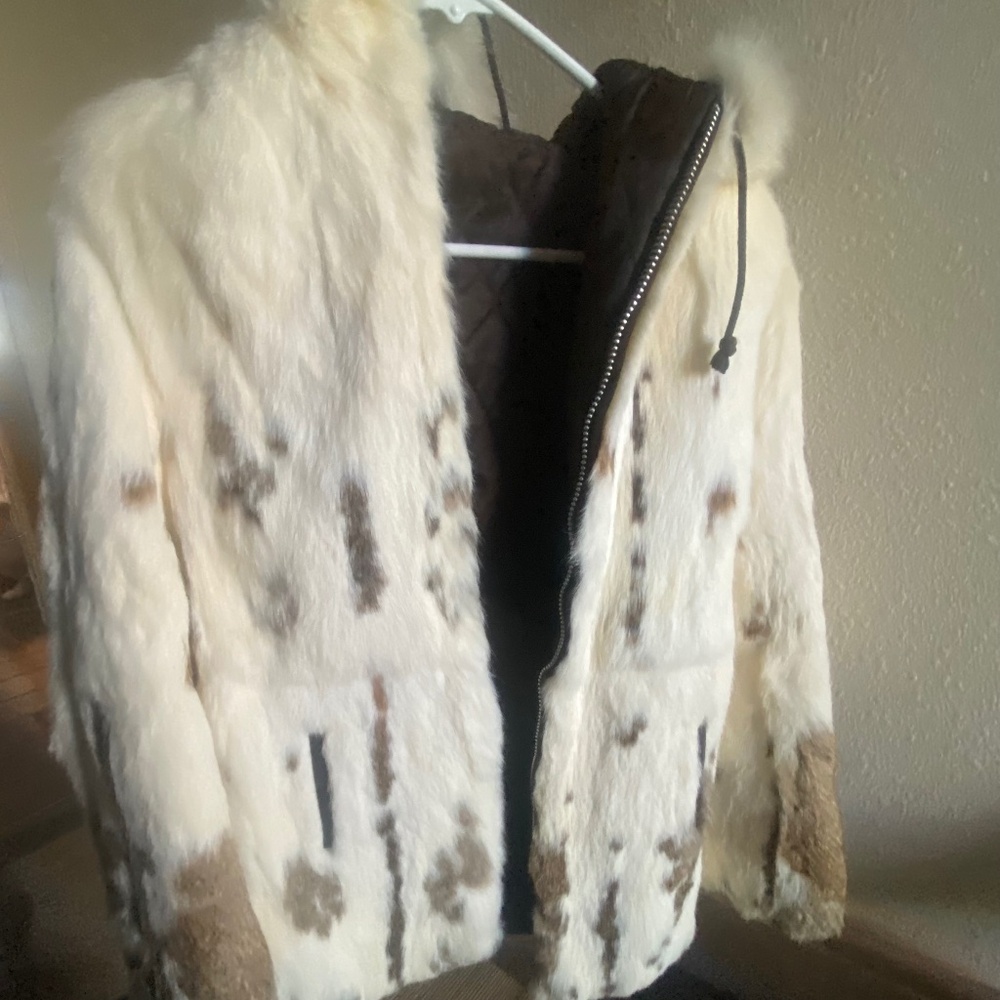 Genuine rabbit fur coat - women’s S/XS (estimated) - vintage